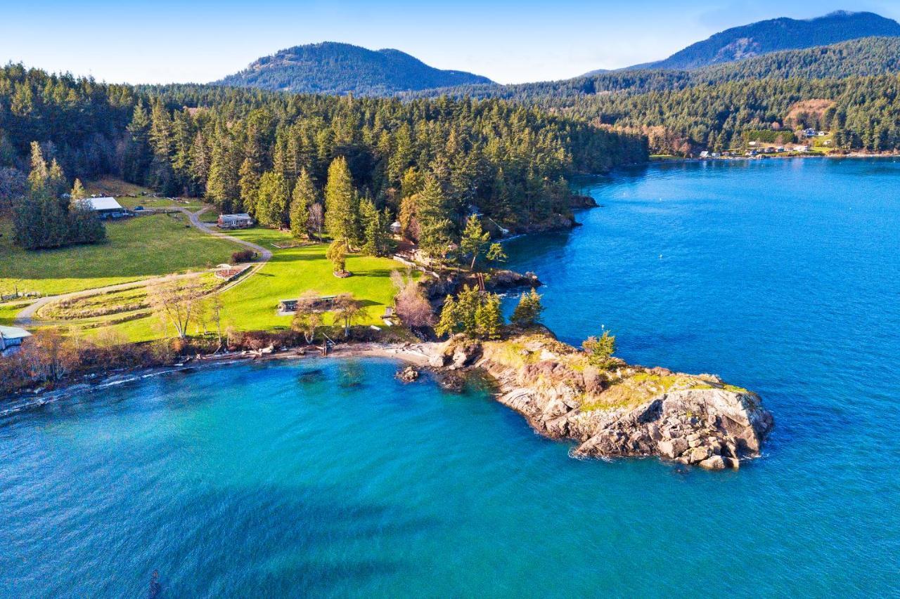 Obstruction Pass Cottage Olga Exterior foto